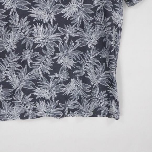 Travis Mathew Shirt Mens Large Navy Blue White Leaf Polo Golf Performance Casual - Picture 11 of 16